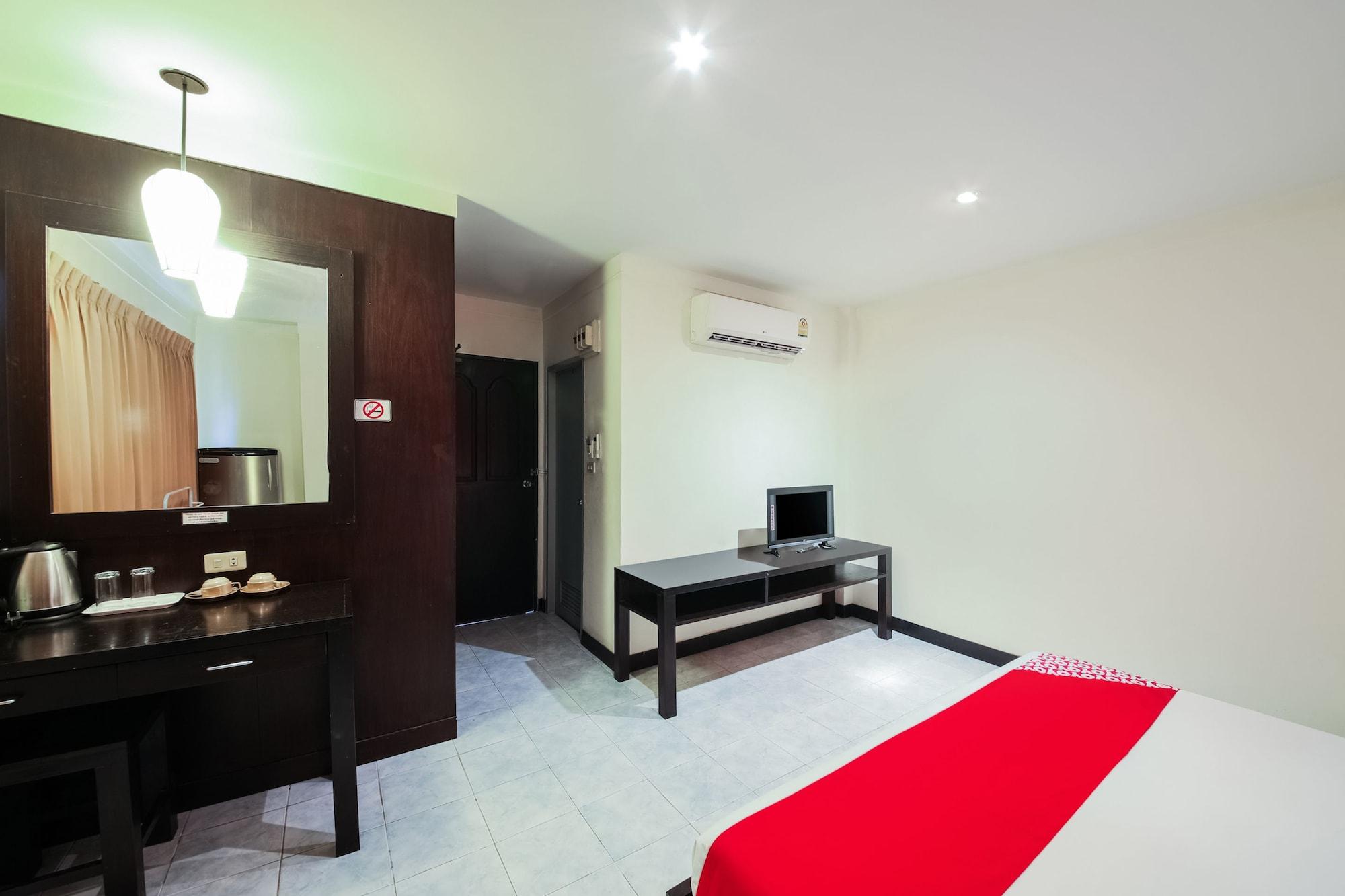 Oyo 244 Roar Inn Patong Zewnętrze zdjęcie