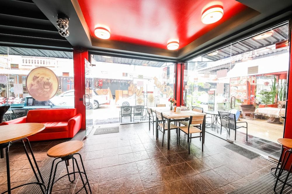 Oyo 244 Roar Inn Patong Zewnętrze zdjęcie