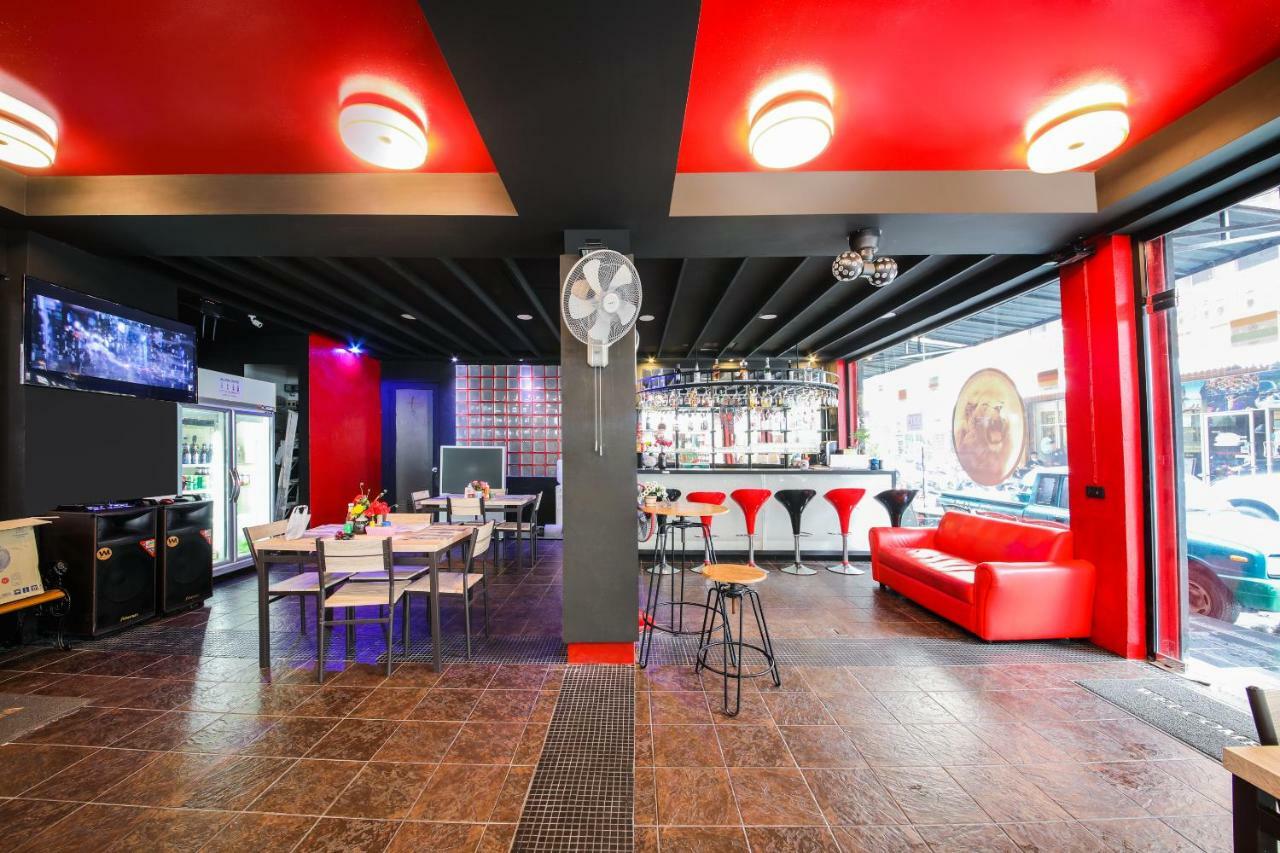 Oyo 244 Roar Inn Patong Zewnętrze zdjęcie